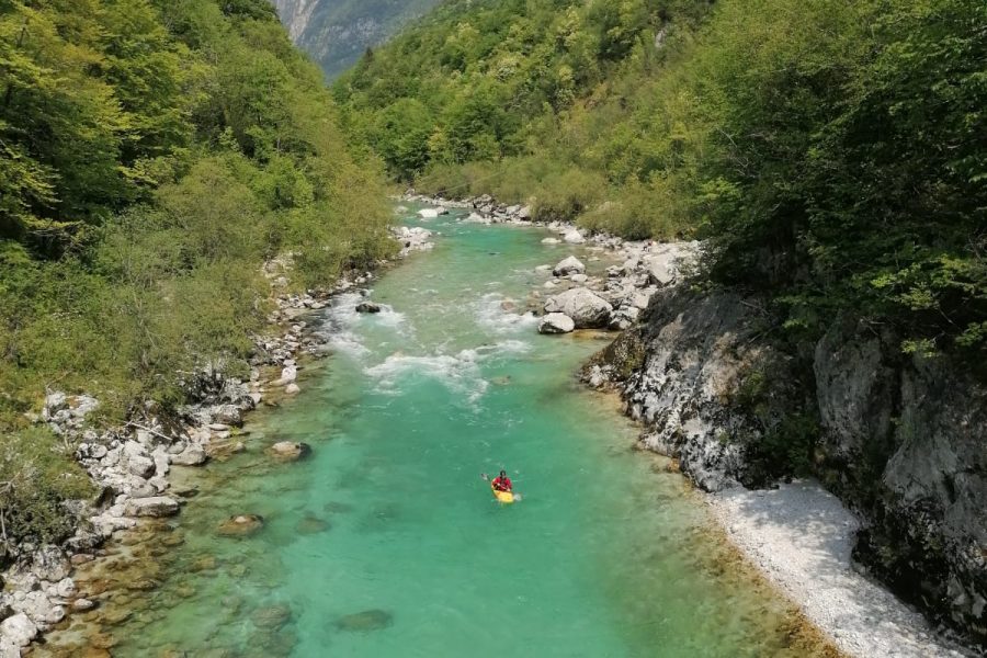 Tjaša, absolventka GMT, pošilja pozdrave iz Kobarida.