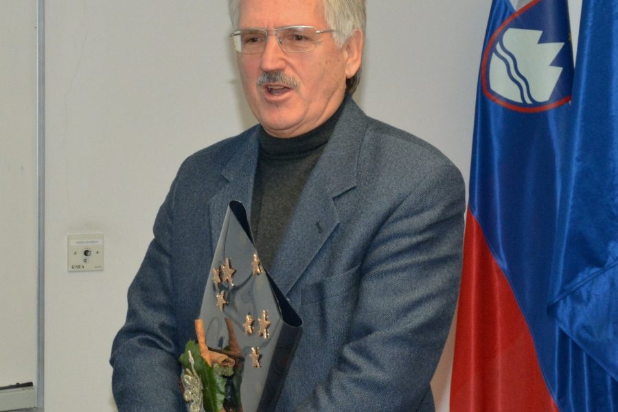 izr.prof.dr. Miran Veselič