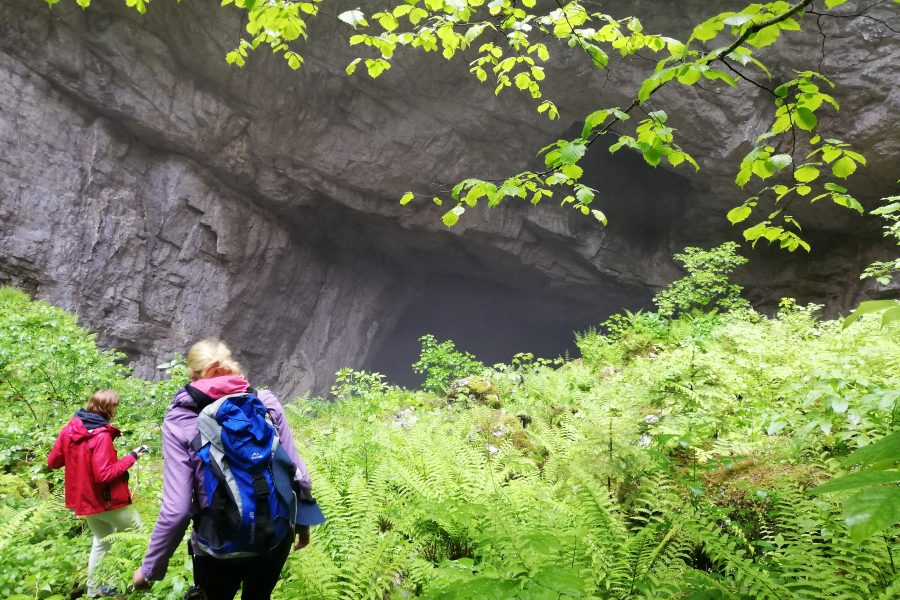 Terenske vaje pri predmetih Geologija krasa, Hidrogeologija in Okoljska geologija
