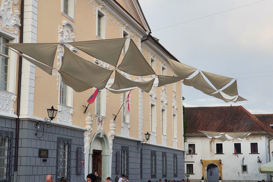 Razstava Mesto nagovarja meščane, Vurnikovi vzorci v urbani komunikaciji